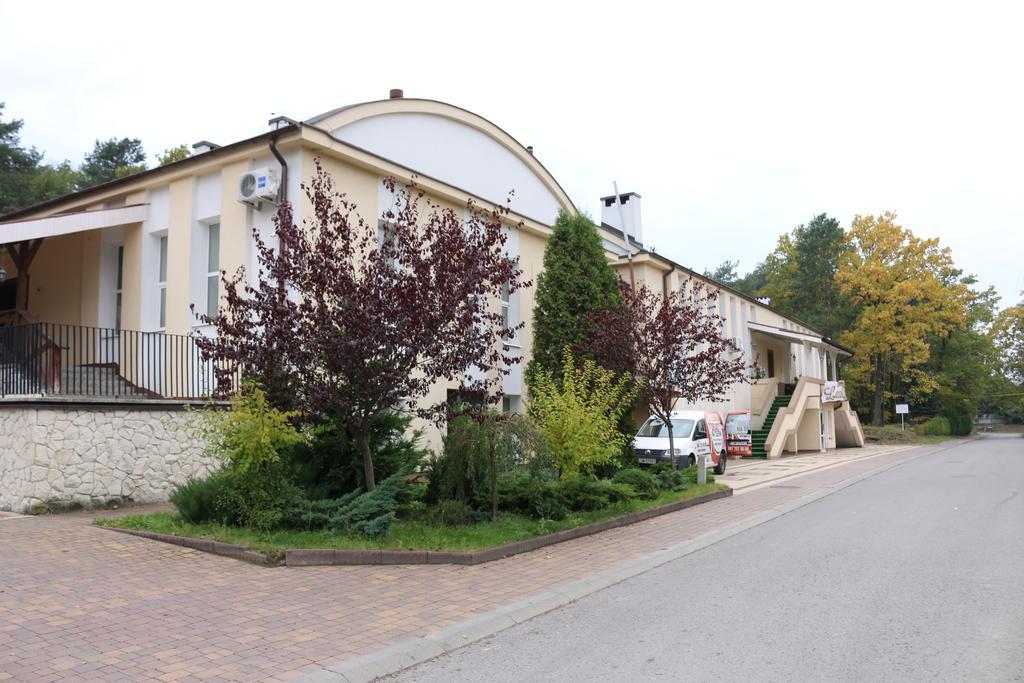 Hotel Lachowka Krepiec المظهر الخارجي الصورة