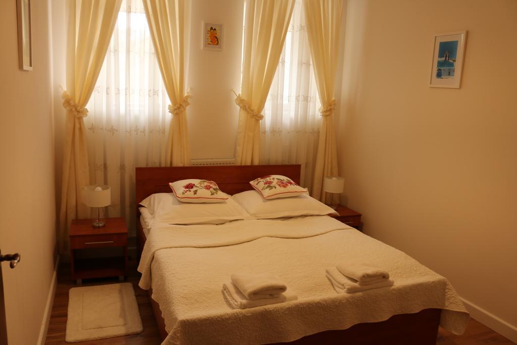 Hotel Lachowka Krepiec المظهر الخارجي الصورة